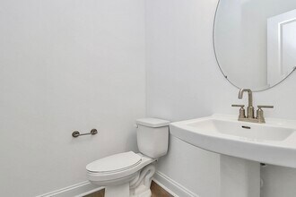 707 Hoke Ln in Davidson, NC - Building Photo - Building Photo