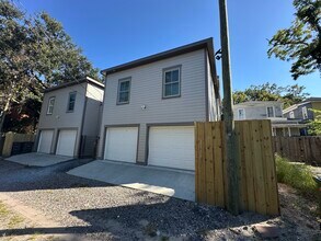 530 E Park Ave, Unit A in Savannah, GA - Building Photo - Building Photo