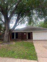 1013 Great Britain Blvd in Austin, TX - Building Photo - Building Photo