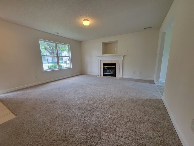 6903 Seney Dr in Charlotte, NC - Building Photo - Building Photo