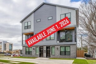 2946 Forest Park Blvd in Fort Worth, TX - Building Photo