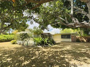 138 Kuuhale St in Kailua, HI - Building Photo - Building Photo