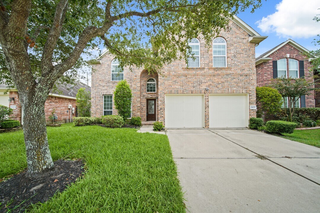 24430 Silverton Valley Ln in Katy, TX - Building Photo