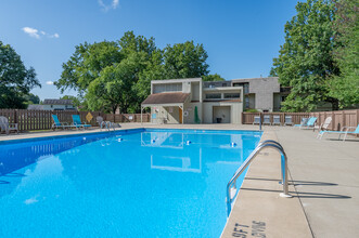 Timber Ridge Apartments in Westlake, OH - Building Photo - Building Photo