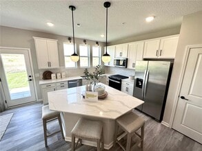14949 Athlone Pl in Rosemount, MN - Building Photo - Building Photo