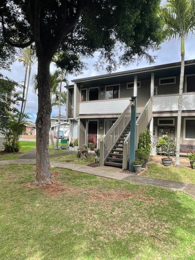 property at 95-640-640 Hamumu St