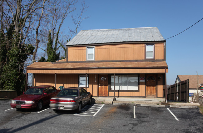 3504 Philadelphia Rd in Abingdon, MD - Foto de edificio - Building Photo