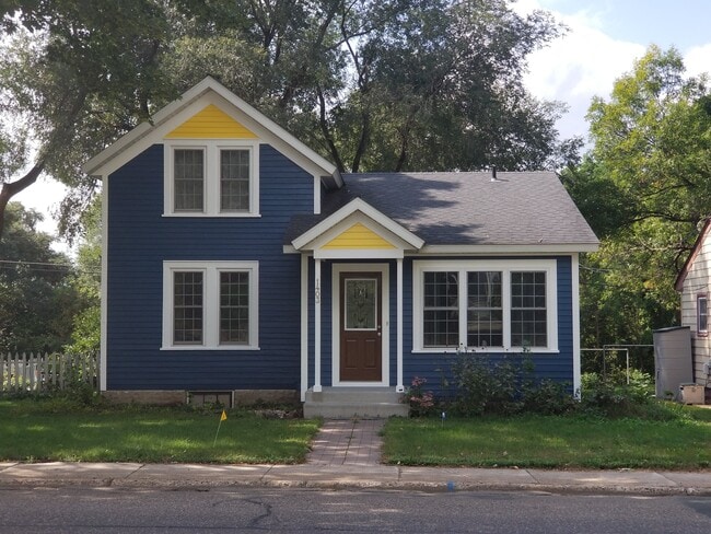 property at 1403 2nd St