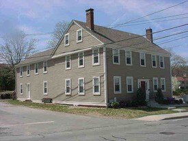 78 Farnum Pike in Smithfield, RI - Building Photo