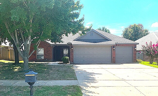 property at 10006 E 98th St N