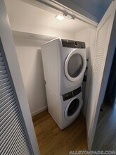 83 Gardner St, Unit 310 in Boston, MA - Foto de edificio - Building Photo