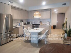 188 W St James St in San Jose, CA - Building Photo