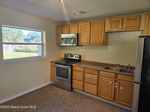 511 Japonica Dr in Melbourne, FL - Building Photo - Building Photo