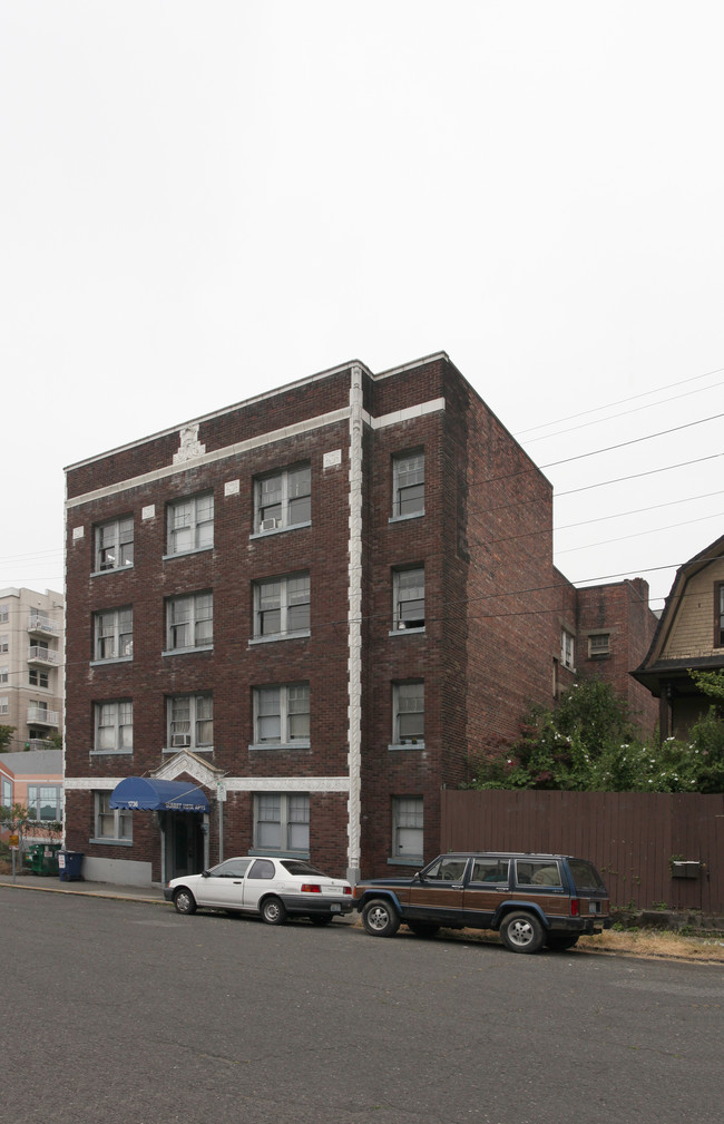 Summit Vista Apartments in Seattle, WA - Foto de edificio - Building Photo