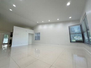 3150 NW 94th Ave in Coral Springs, FL - Building Photo - Building Photo