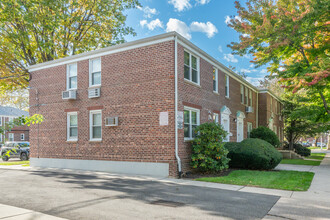 Fillmore Gardens Cooperative in Brooklyn, NY - Building Photo - Building Photo