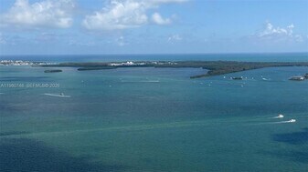 1451 Brickell Ave, Unit 4501 in Miami, FL - Building Photo