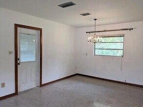 1101 NE 14th Ave in Gainesville, FL - Building Photo - Building Photo