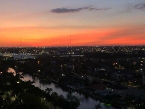 3640 Yacht Club Dr in Aventura, FL - Building Photo - Building Photo