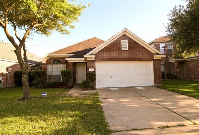 property at 19523 Maywood Falls Cir