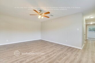 6330 Maney Dr S in Jacksonville, FL - Building Photo - Building Photo