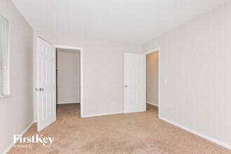 12652 Bay Tree Dr in Florissant, MO - Building Photo - Building Photo