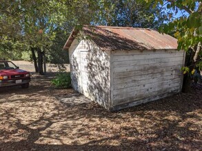 5525 Melita Rd in Santa Rosa, CA - Building Photo - Building Photo