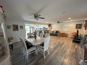 8447 Carlton Oaks Dr in Santee, CA - Building Photo - Building Photo