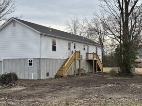 304 W Watson St, Unit 703 in Pacific, MO - Building Photo - Building Photo