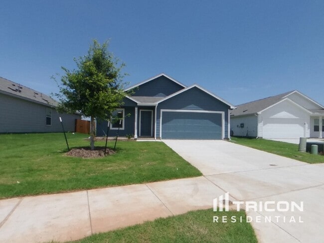 property at 1728 Poptic Ln