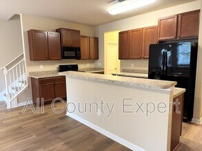 187 Townview Dr in Woodstock, GA - Building Photo - Building Photo