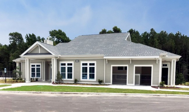 Preserve at Carteret Place in Morehead City, NC - Foto de edificio - Building Photo