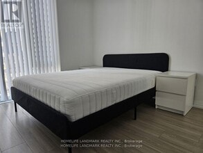 8 Widmer St in Toronto, ON - Building Photo - Building Photo