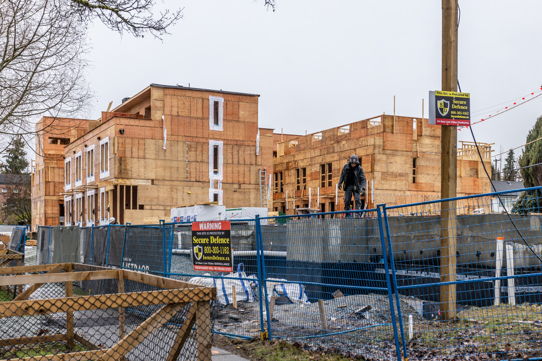 York in Vancouver, BC - Building Photo