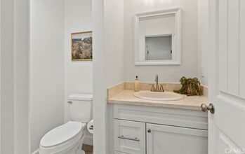 1142 Galeria Cir in Atascadero, CA - Building Photo - Building Photo