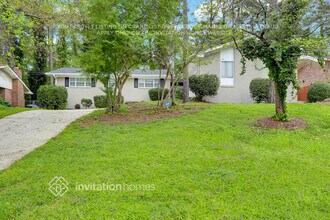 2813 Rainbow Forest Dr in Decatur, GA - Building Photo - Building Photo