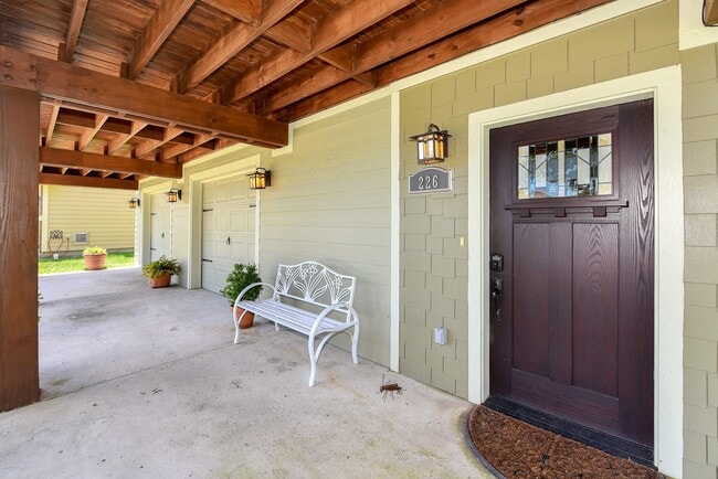 property at 226 Valmar