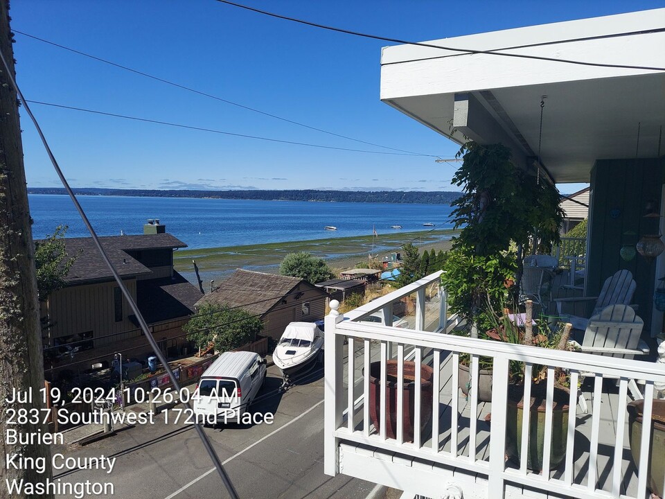 2834 SW 172nd St in Burien, WA - Foto de edificio