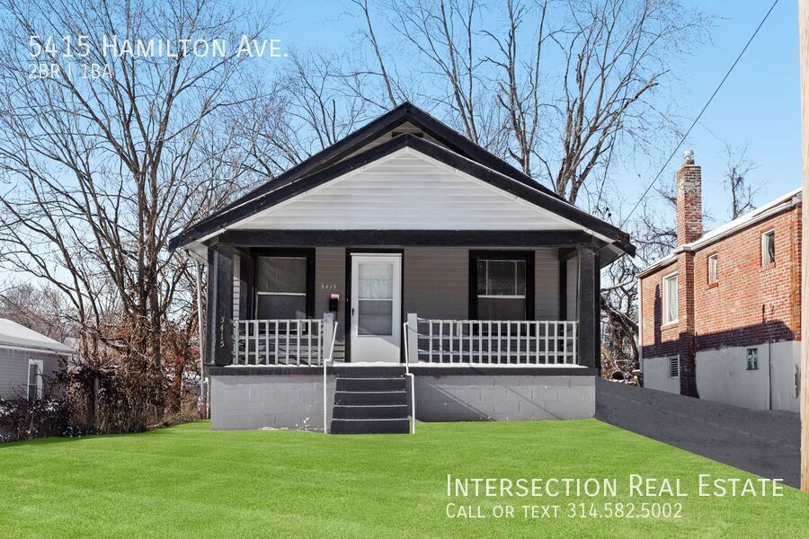 5415 Hamilton Ave in Jennings, MO - Building Photo