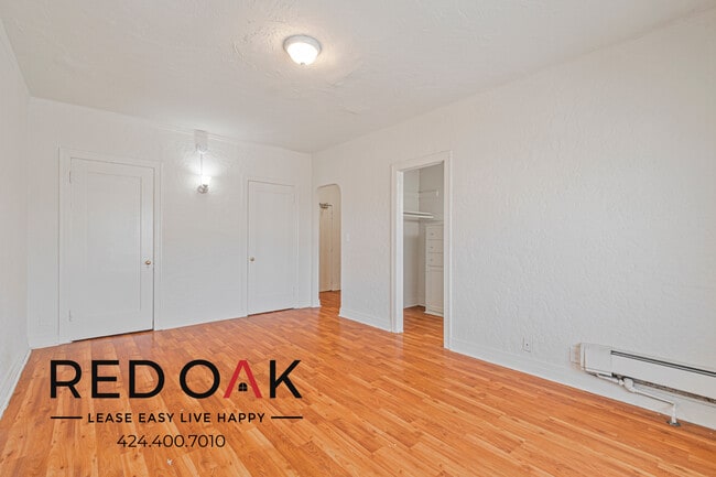 property at 3918 Beverly Blvd