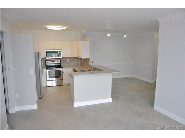 4702 SW 160th Ave-Unit -329C in Miramar, FL - Foto de edificio - Building Photo