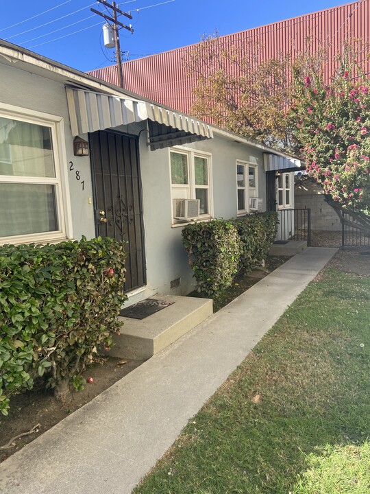 289 W Tujunga Ave, Unit 289 W. Tujunga Ave in Burbank, CA - Building Photo