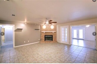 6104 Bridlington Cir in Austin, TX - Building Photo - Building Photo