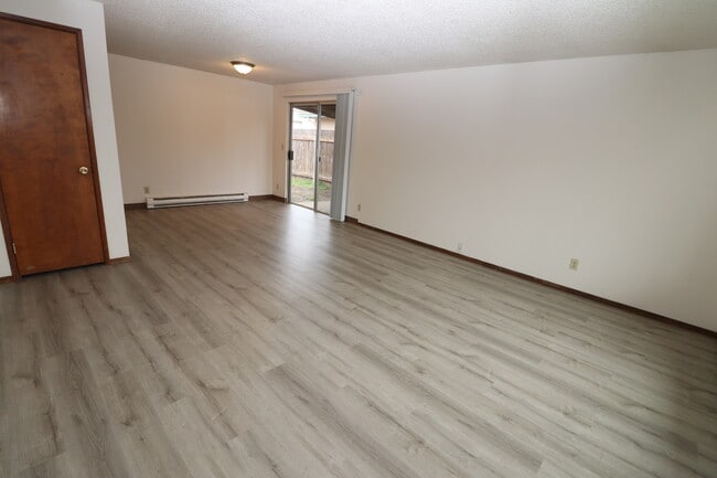 4732 Cougar Ct SE, Unit 4732