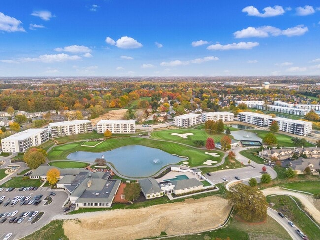 5211 Highpointe Lakes Dr in Westerville, OH - Building Photo - Building Photo