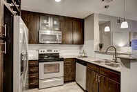 Building Photo - The Station at Riverfront Park Apartamentos in Denver, Colorado