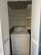 386 Main St, Unit 388 in Little Falls, NJ - Foto de edificio - Building Photo