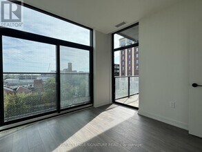 181 Sterling Rd in Toronto, ON - Building Photo - Building Photo
