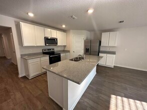 4066 Blaney Ln in Milton, FL - Building Photo - Building Photo