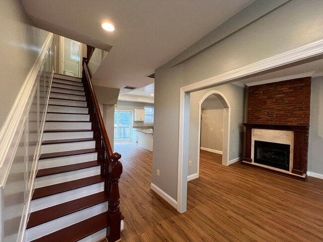 property at 1403 6th St NW